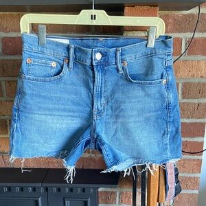GAP 5” Cutoffs size 28 6 Light Blue Jean Shorts for Women